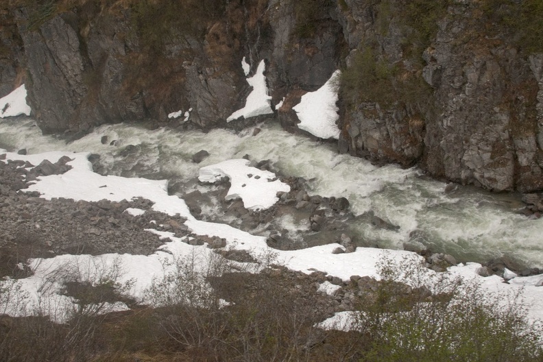 316-0999 Waterfall on White Pass.jpg